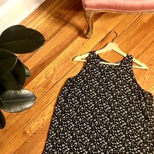 Old Navy Sleeveless Keyhole Top
